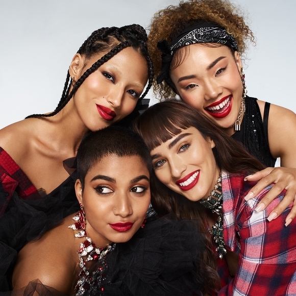 GXVE by Gwen Stefani Anaheim Shine Clean High-Performance Satin Lipstick Travel - Picture 3 of 10